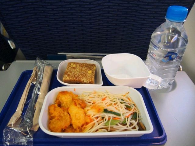 ສະບາຍດີ ຫຼວງພຣະບາງ by Zienn...เที่ยว 