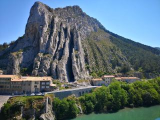 Rocher de la Baume