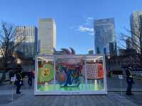 東京・丸の内『行幸通り』に現れたスケートリンク『Marunouchi Street Rink』
