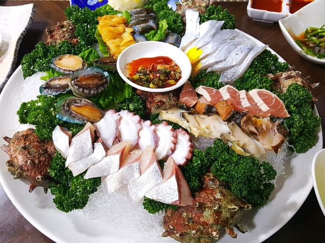 제주에서 우도는 꼭 가야해 : 투명한 바다와 맛집이 즐비한 곳