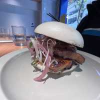 試食中西合璧創意料理🍔