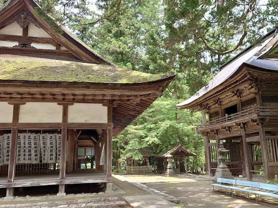 歴史ある味わいのある神社