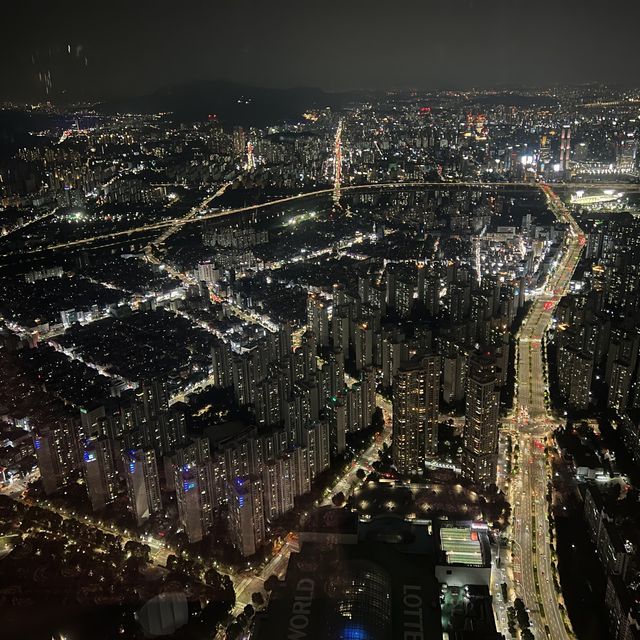 【韓国/ソウル】夜景がと夕陽が綺麗なロッテワールドタワー(ソウルスカイ)