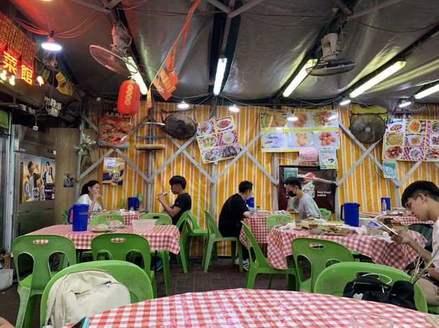 Affordable Seafood Feast at Cheung Chau