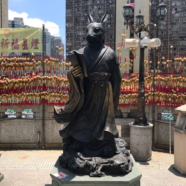 🇭🇰 Worshipping idols at Wong Tai Sin