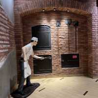 Check out bread and bakery decorations 
