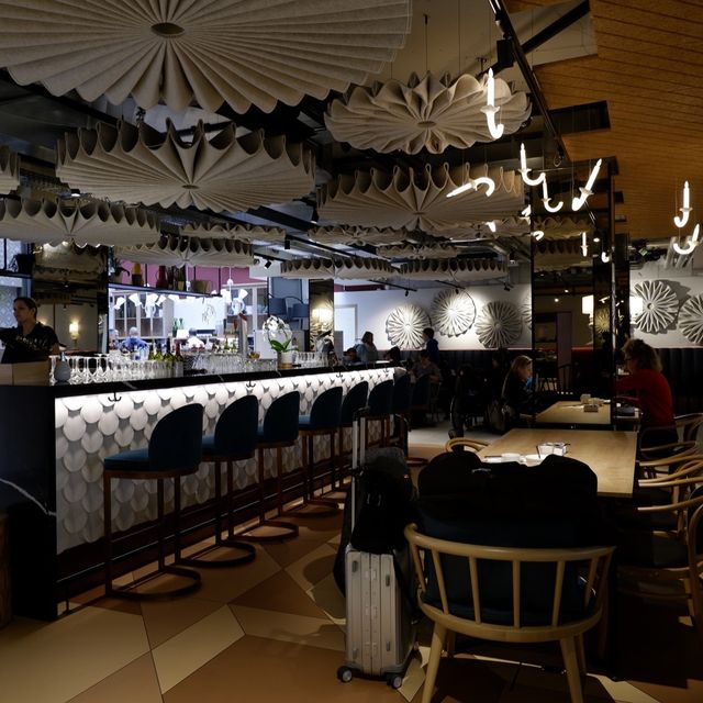 瑞士窮遊之豐盛早餐酒店
