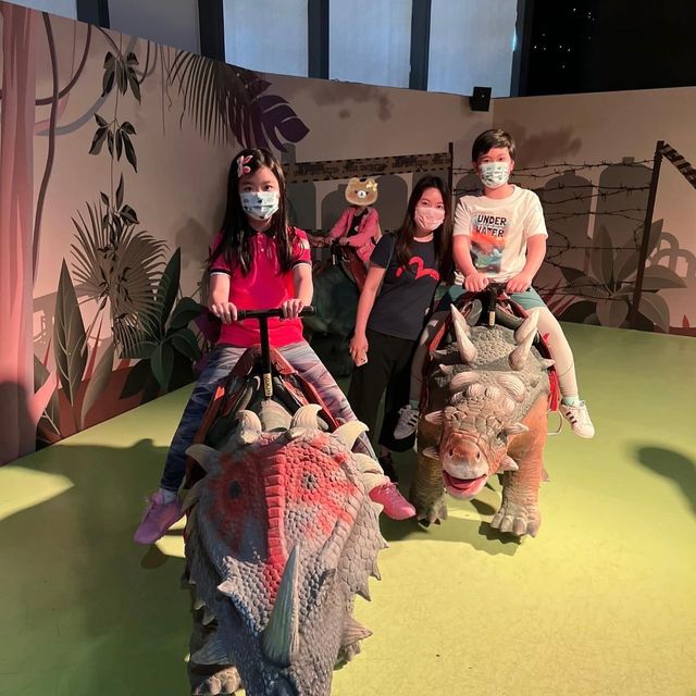 《侏羅紀X恐龍樂園》重開至6月12日！