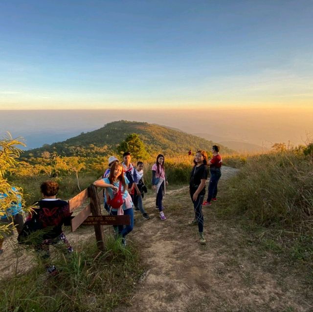 ปีนเขาหลวง @สุโขทัย