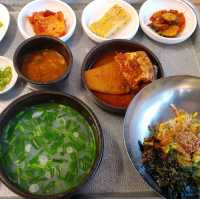 맛있는 음식이 가득한 부산으로 여행을 가보자