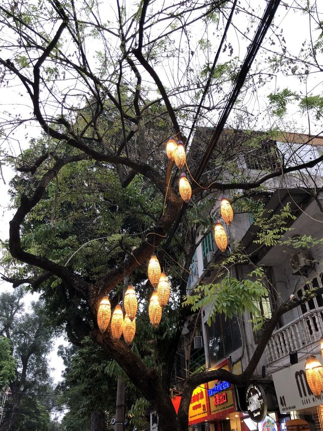 Beautiful Corners of Hanoi 