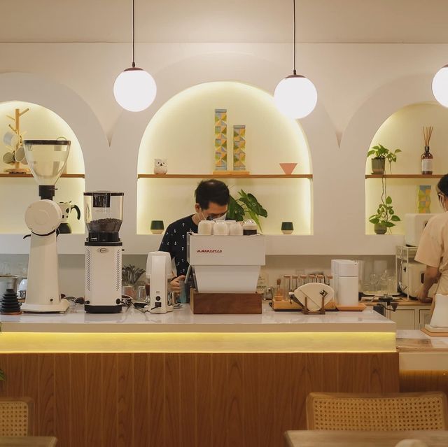 PITI HOME CAFE & EATERY