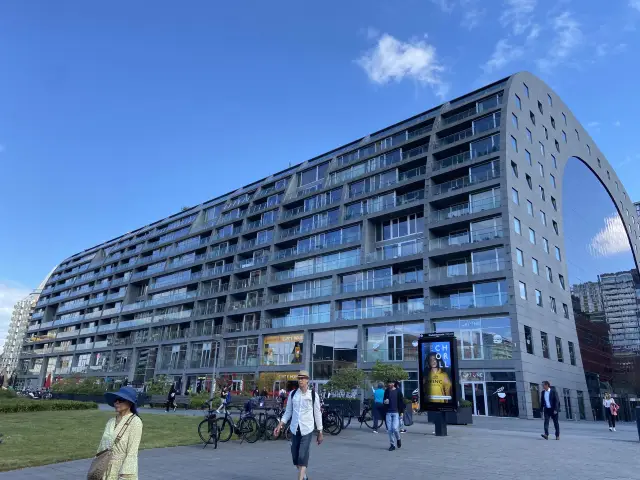 Market under apartments🇳🇱