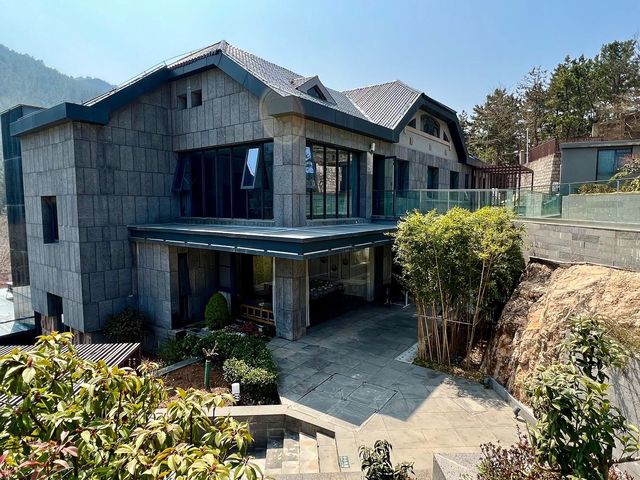 국립공원 안의 세련된 감성숙소