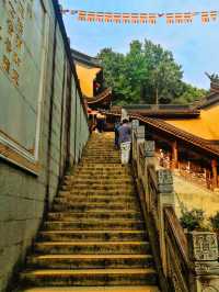 Most Impressive Temple around West Lake 🌿
