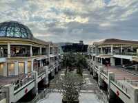 Sanya’s Yalongwan Mall 