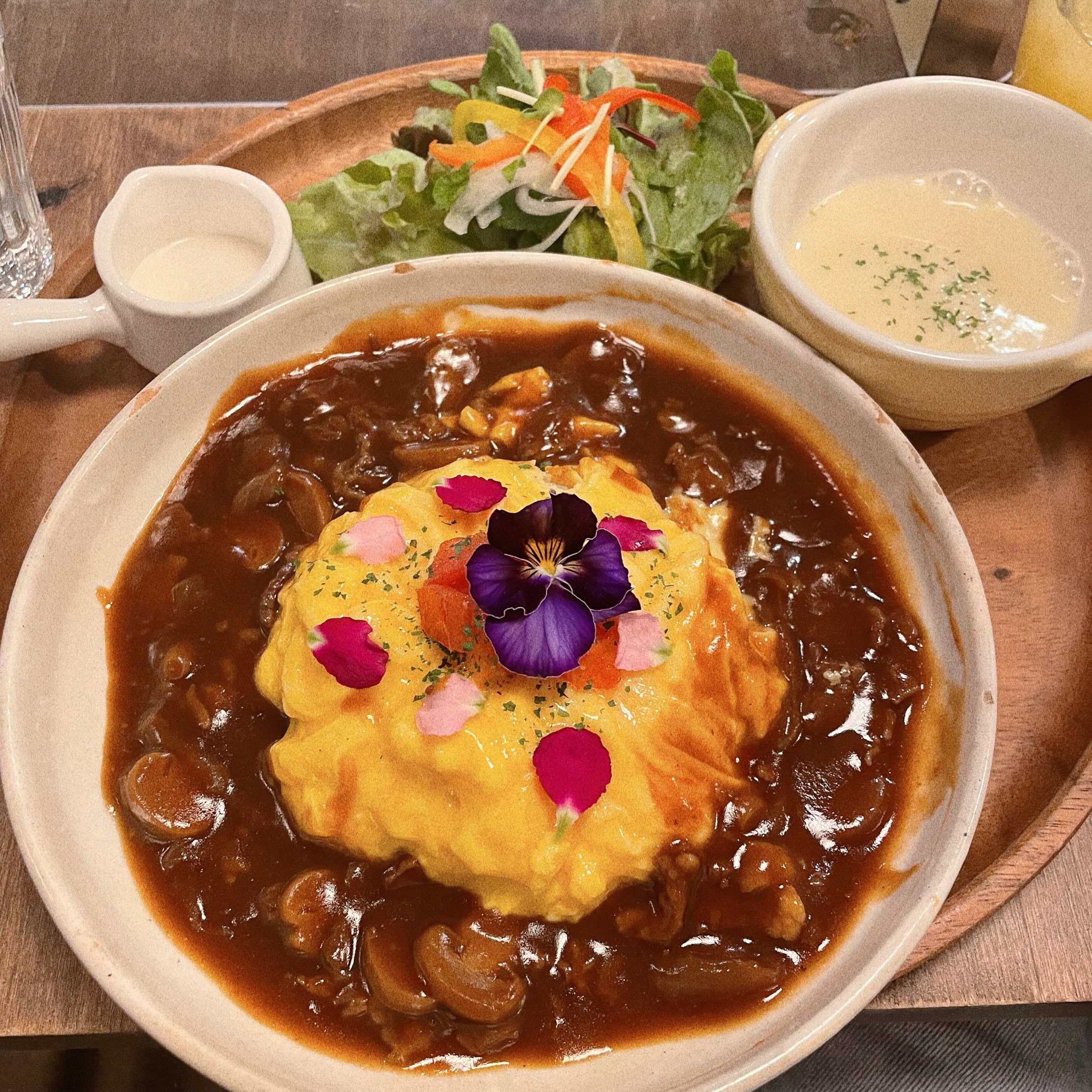 素敵なお花屋さんカフェ Trip Com 川越の旅のブログ