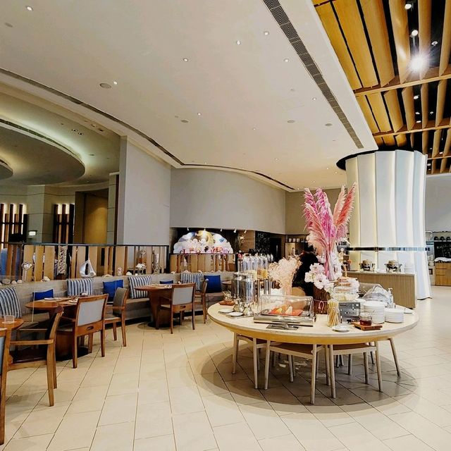 愉景灣酒店 ~ Cafe bord de Mer & Lounge