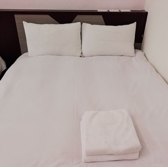 隱藏在逢甲夜市的小型八人房～木森屋 超讚空間適合親朋好友來住 