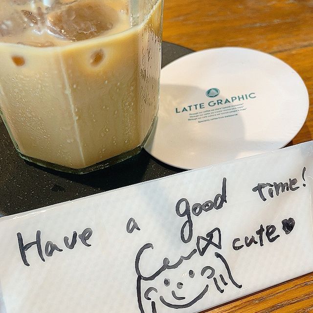 自由が丘　メルボルンにインスパイアを受けたカフェ《LATTE GRAPHIC》