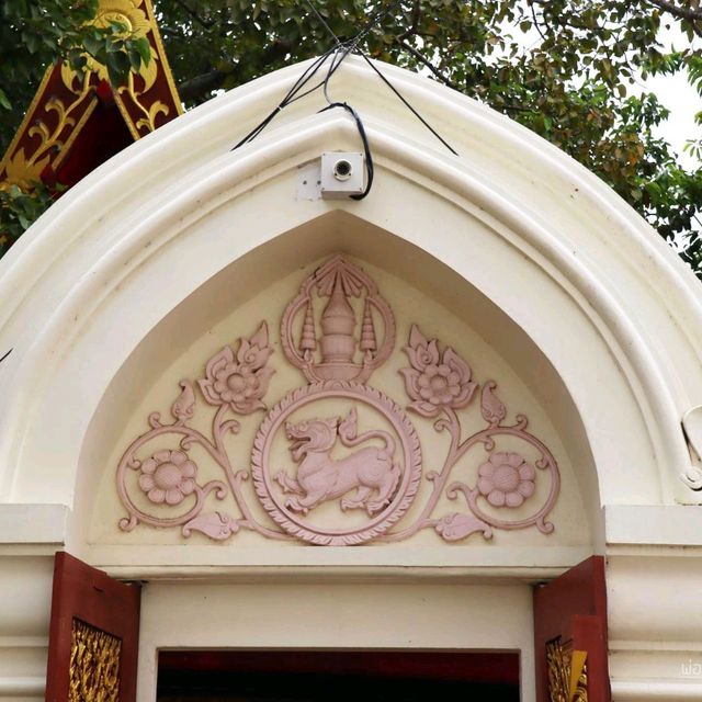 วัดไชโยวรวิหาร วัดสวย พระงาม ติดริมแม่น้ำเจ้าพระยา