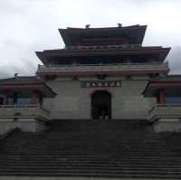 中国 雲南省 大理 "崇聖寺三塔"  雲南の山々に囲まれた神秘的な趣が心を打つ!!