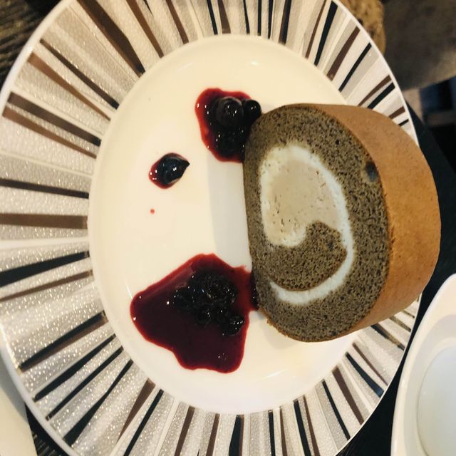 寒舍艾美 北緯25 午餐