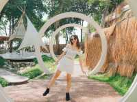 The Oxygen Pattaya คาเฟ่ริมทะเลสไตล์ tropical