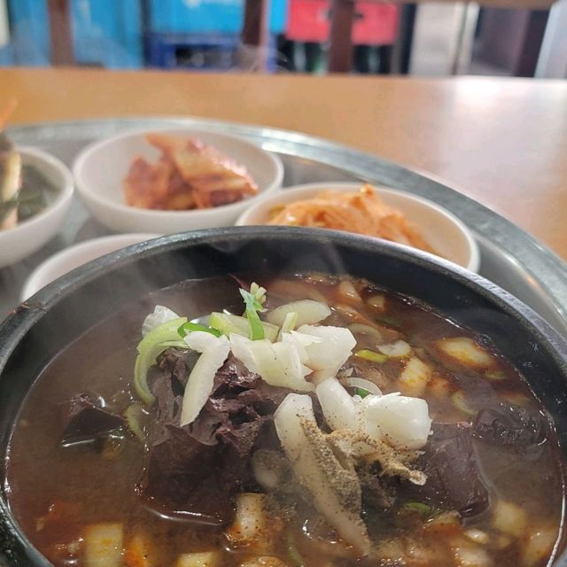 광주 해장 실내데이트 하기에 좋은 반도족발선지국