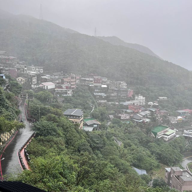 Direct bus to Jiufen from XMD