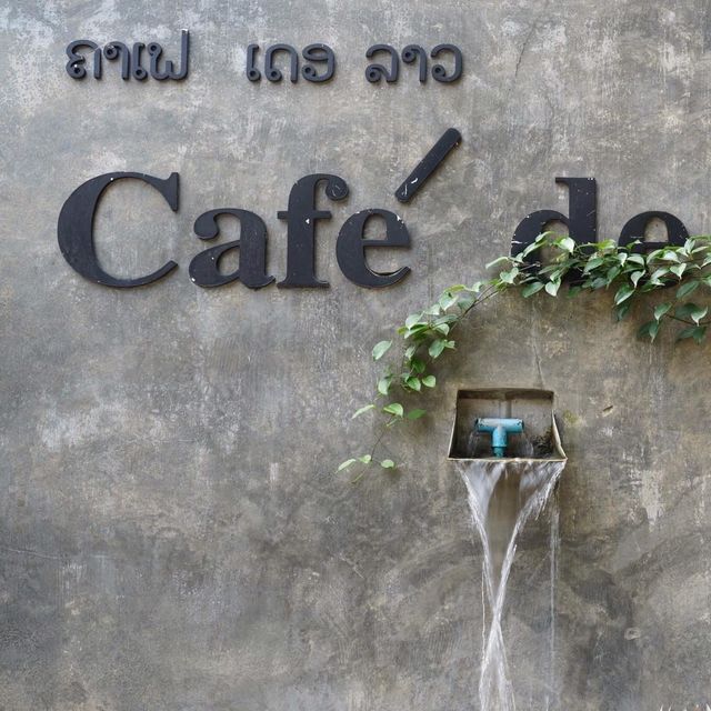 Café de Lao : คาเฟ่ริมโขงบรรยากาศดี