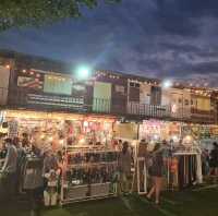 ตลาดนัดชิลล์วา ภูเก็ต

(Chillva Market)