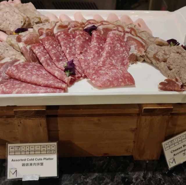 酒店自助晚餐ok