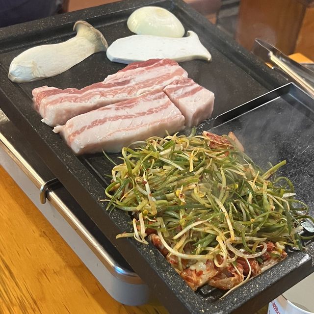 韓国/ソウル【永登浦】おいしい！熟成生サムギョプサル