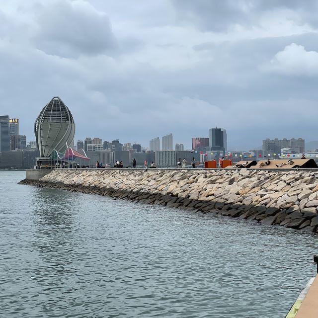 東岸公園主題區尋找指鹿為馬