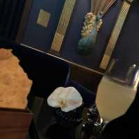 정용진 단골 bar