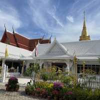 วัดสัตหีบ หรือ วัดหลวงพ่ออี๋