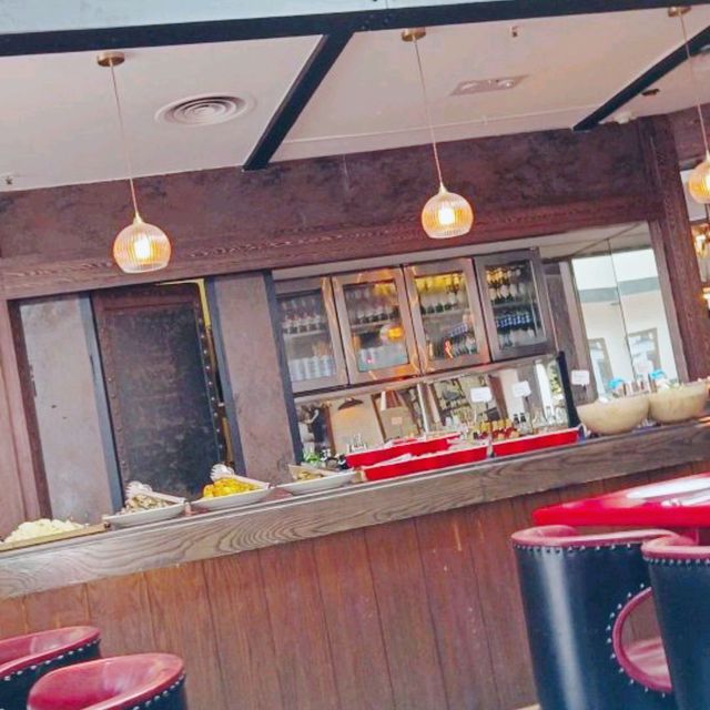 圓方頂樓，曬太陽午餐！嘆！
