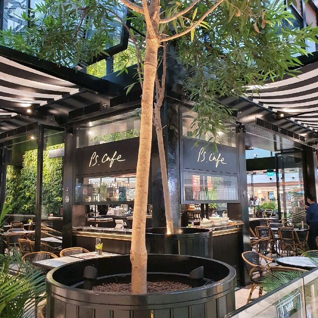 PS. Cafe Raffles City