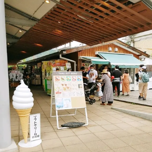 揚げたこ焼きが人気！京都市動物園テイクアウト専門店
