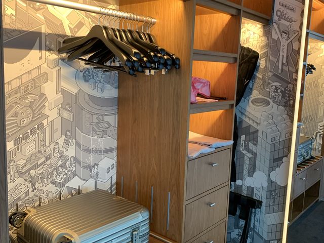 大阪　ラグジュアリーホテル　W大阪マーベラススイートの部屋にびっくり❗️
