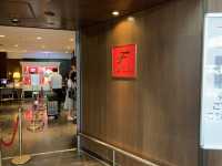 東京　羽田空港　JALダイヤモンドプレミアラウンジに初潜入❗️