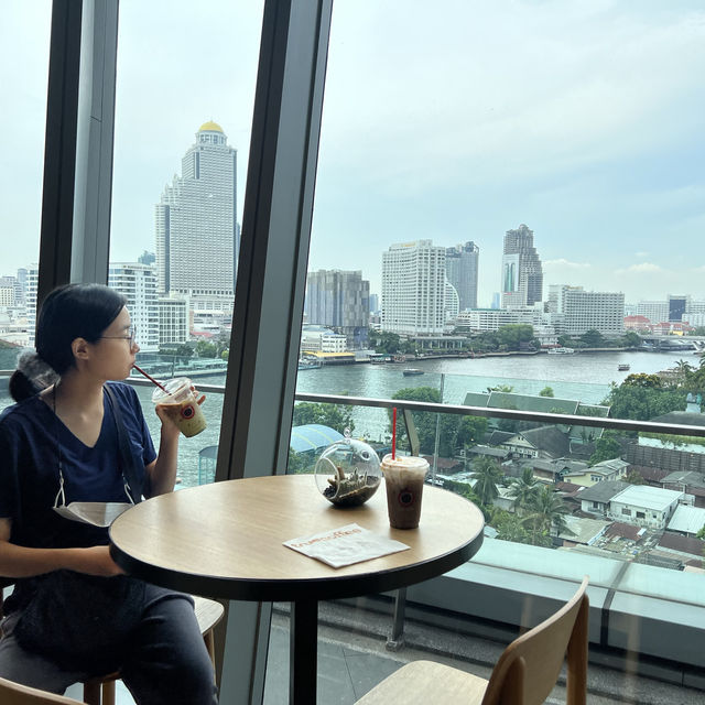 True Coffee ที่ Icon Siam