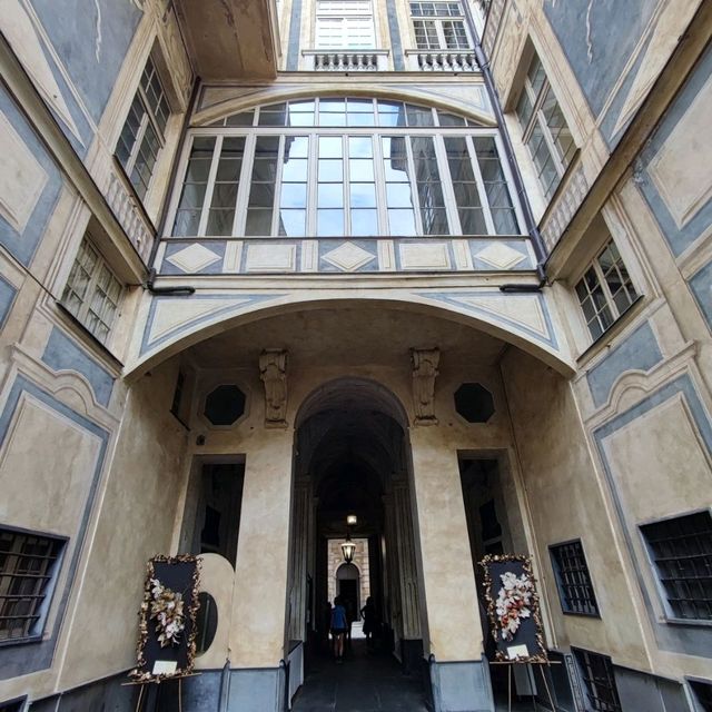 Palazzo Podesta Via Garibaldi 