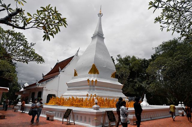 พระธาตุศรีสองรัก อ.ด่านซ้าย จ.เลย