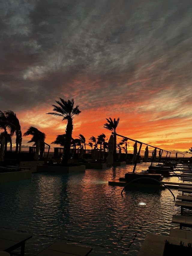 Los Cabos, a hotel that grows on my aesthetic with every frame.