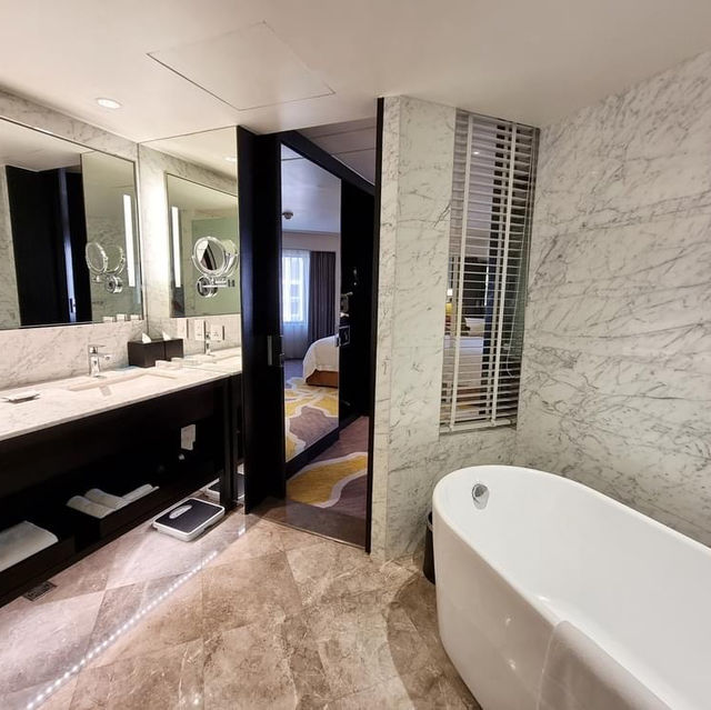 Crowne Plaza Bangkok Lumpini Park 
