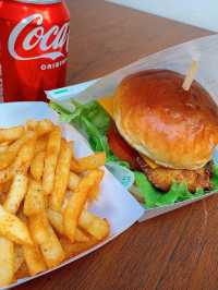 《觀塘工廈有質素漢堡🍔 》 