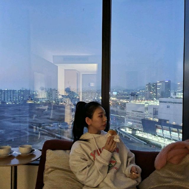 야경맛집🌃 용산역 호텔 드래곤시티 노보텔 엠버서더에서 호캉스👙