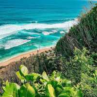 ULUWATU BEACH, BALI